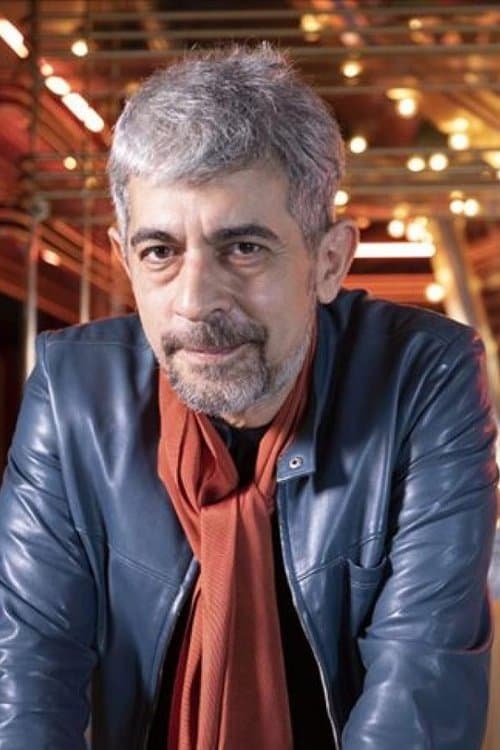 Okan Bayülgen profile photo