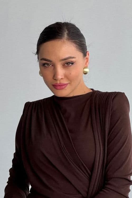 Adriana Galstyan profile photo