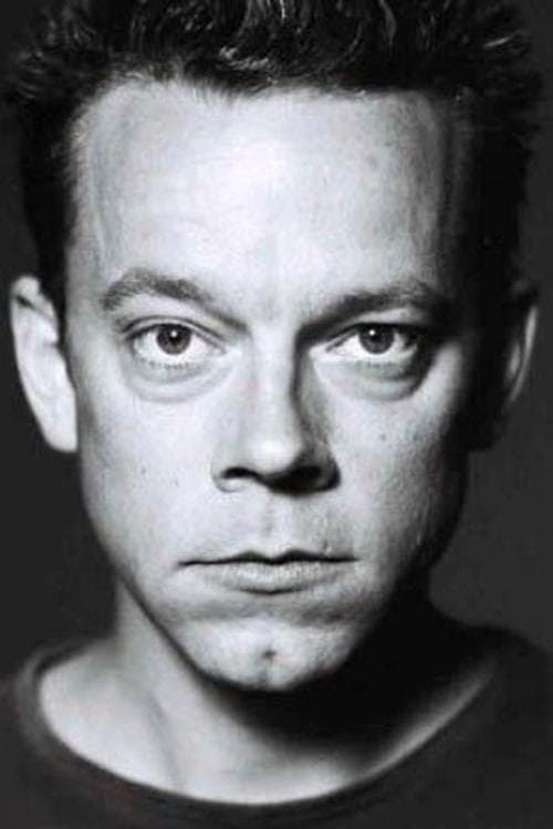 George Lenz profile photo