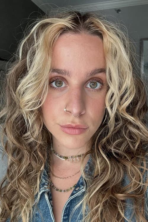 Anilee List profile photo