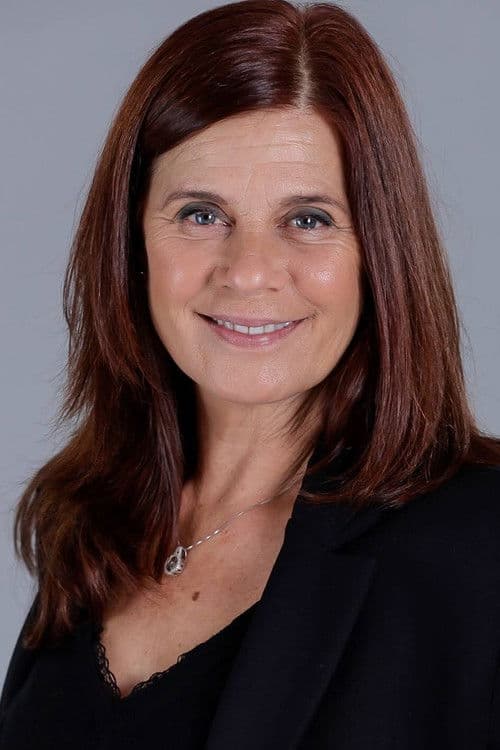 Cristina Homem de Mello profile photo