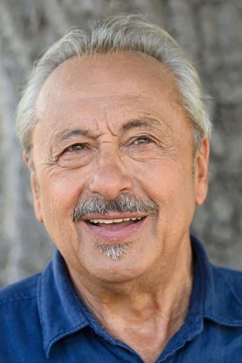 Wolfgang Stumph profile photo