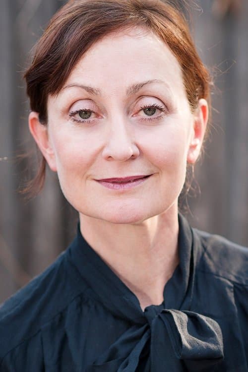 Caroline Lee profile photo