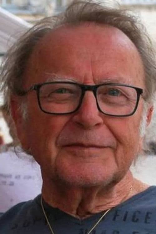 Peter Eszterhás profile photo