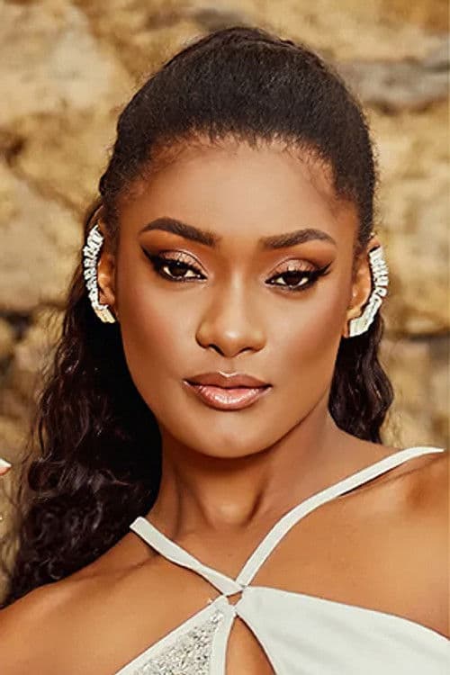 Erika Januza profile photo