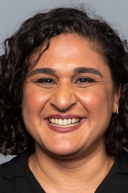 Samin Nosrat profile photo