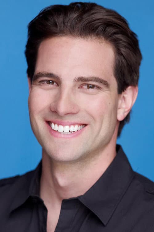 Scott McGillivray profile photo