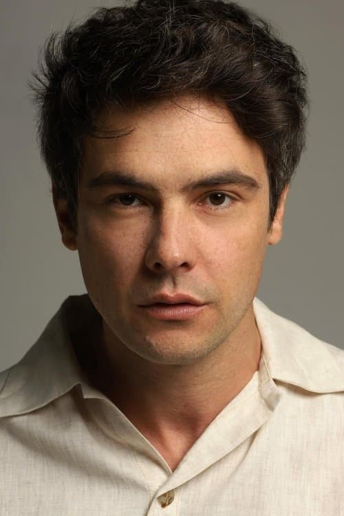 Sérgio Guizé profile photo