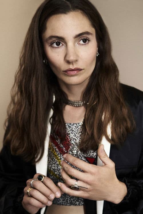 Lola Quivoron profile photo