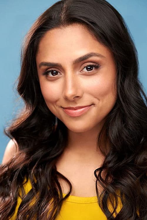 Michelle Khare profile photo