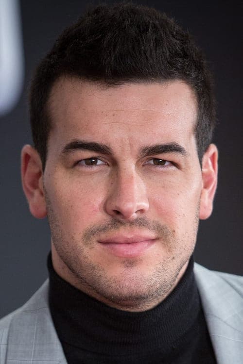 Mario Casas profile photo
