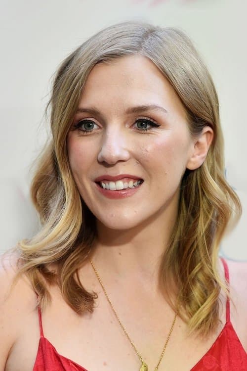 Beattie Edmondson profile photo