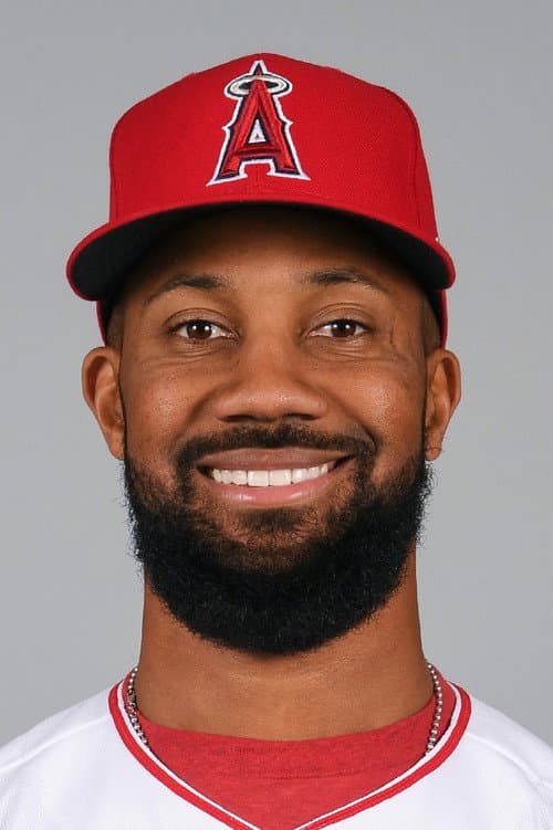 Chris Young profile photo