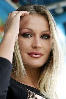 Éva Henger profile photo