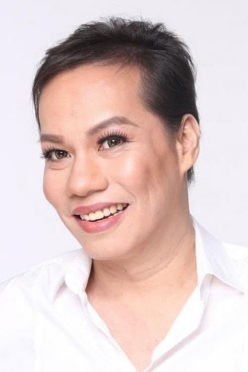 Divine Tetay profile photo