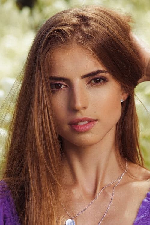 Emelie Crystal profile photo