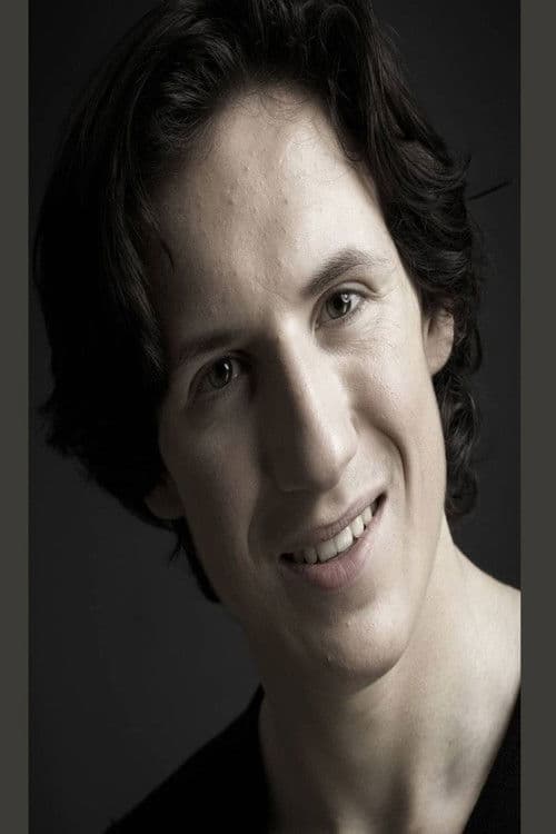 Adrian Vali De Villebonne profile photo