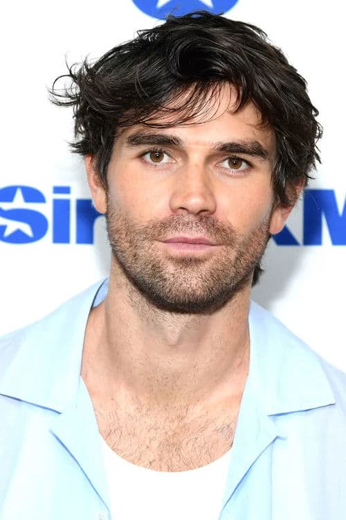 KJ Apa profile photo