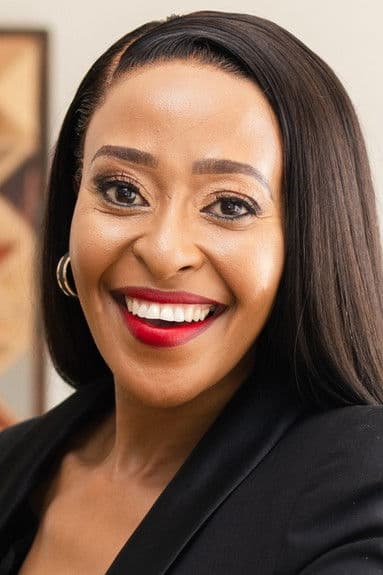 Zandile Msutwana profile photo