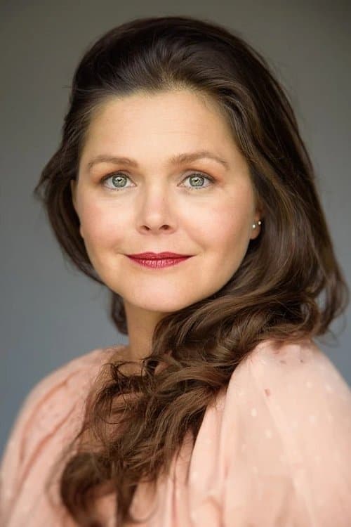 Estelle Long profile photo