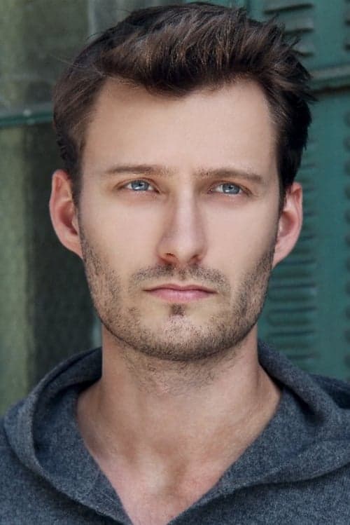 Akos Armont profile photo