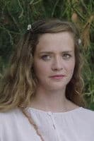 Sarina Radomski profile photo