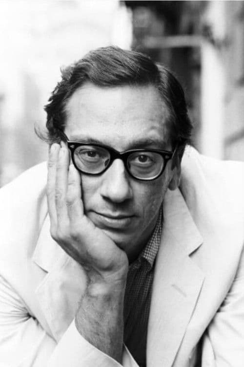 Izzy Young profile photo