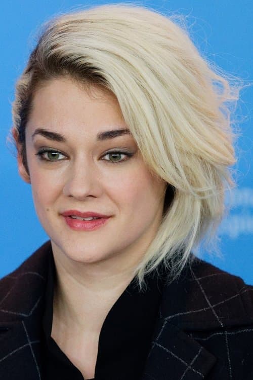 Victoire du Bois profile photo