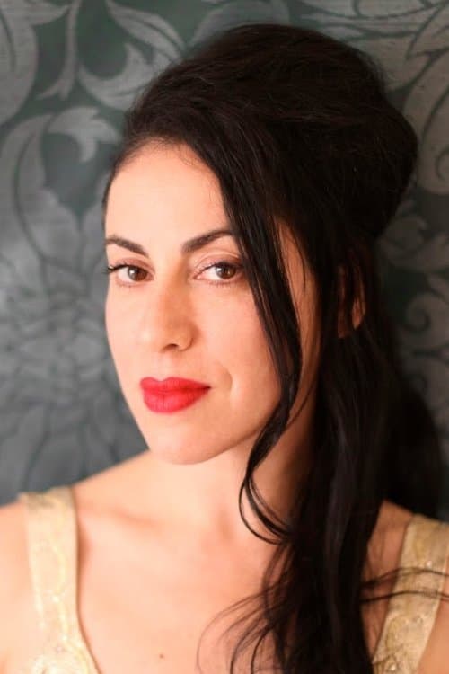 Karina Deniké profile photo