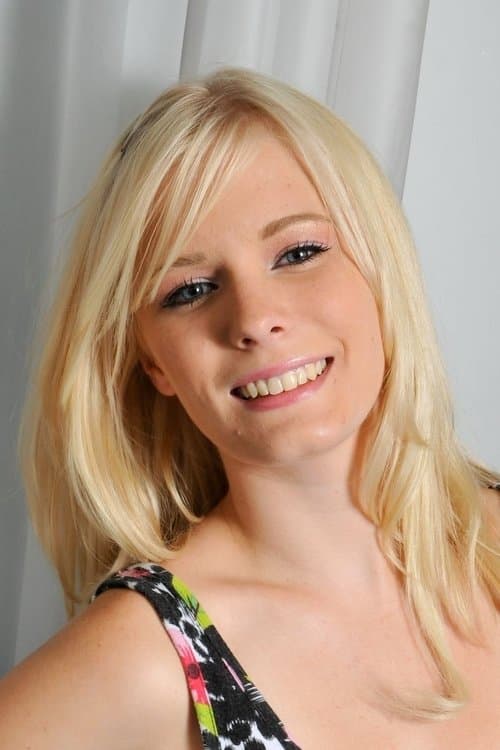 Elaina Raye profile photo