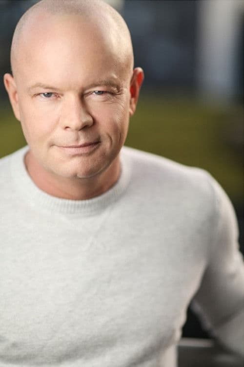 Cameron Forbes profile photo