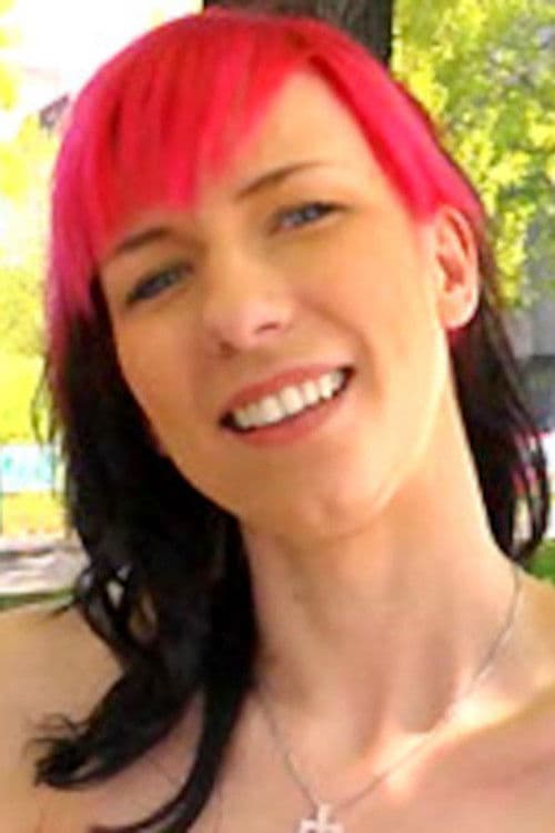 Vicky DeLuxe profile photo