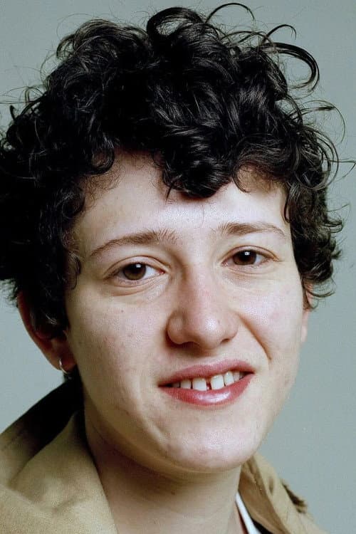 Mica Levi profile photo