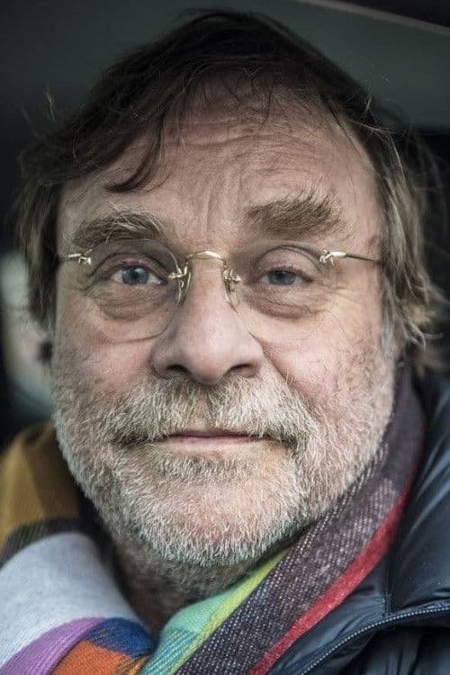 Lars Knutzon profile photo