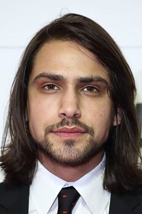 Luke Pasqualino profile photo