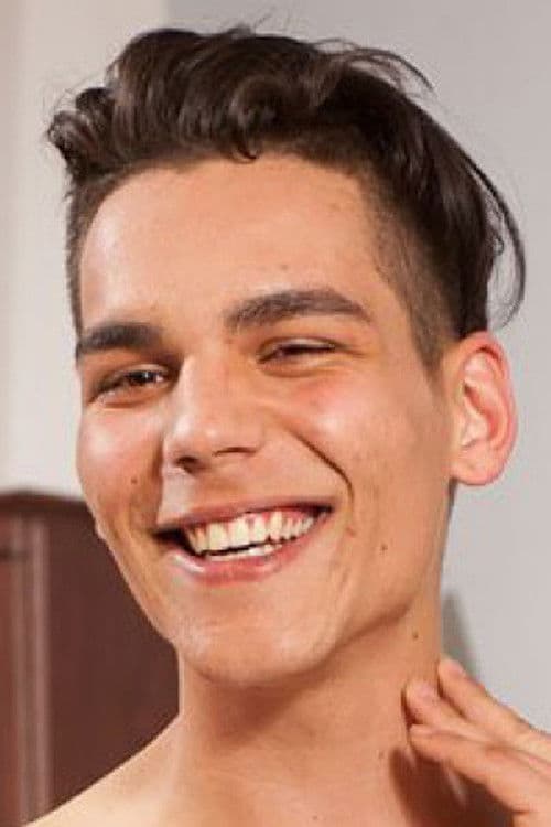 Isaac Esteban profile photo