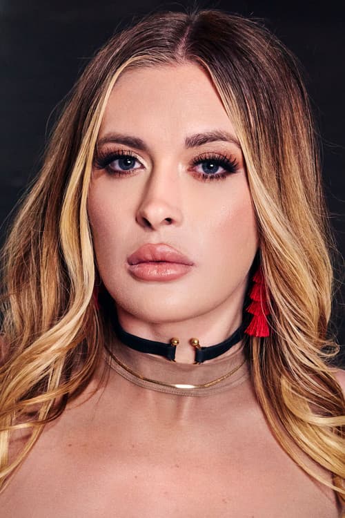 Lindsay Lee profile photo