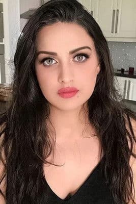 Himanshi Khurana profile photo