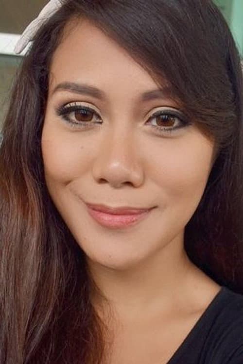 Bella Nazari profile photo
