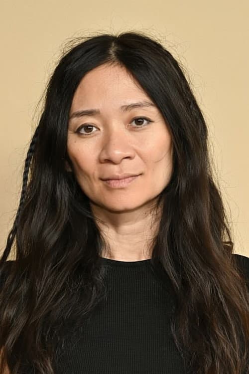 Chloé Zhao profile photo