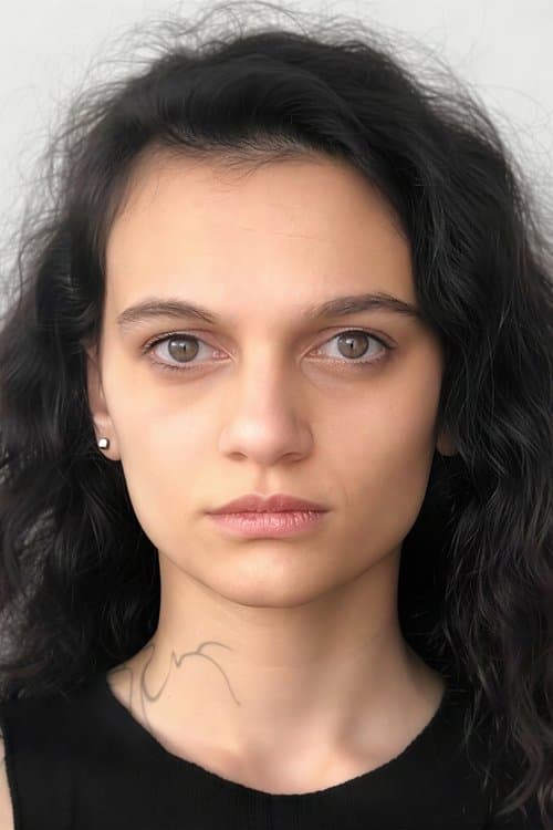 Büşra Albayrak profile photo