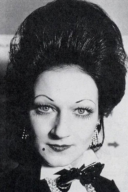 Imogen Claire profile photo