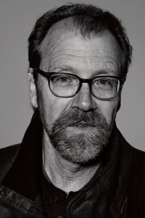 George Saunders profile photo