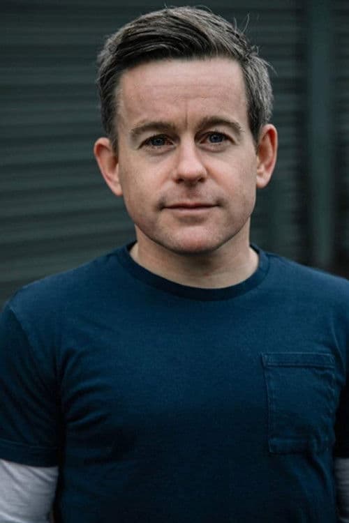 Paul Lowe profile photo