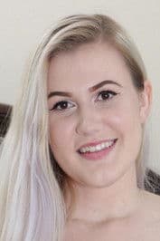 Stella Mars profile photo