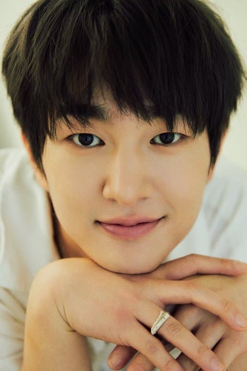 Onew profile photo