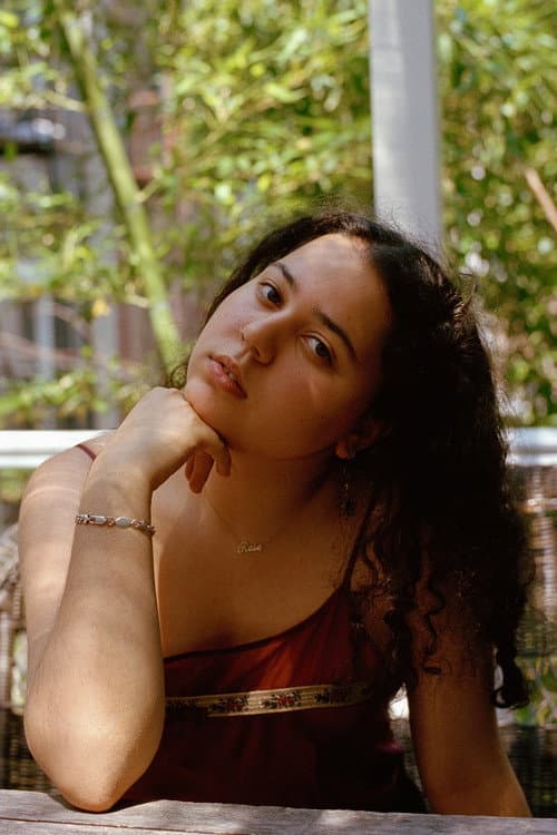 Rose Sutton profile photo