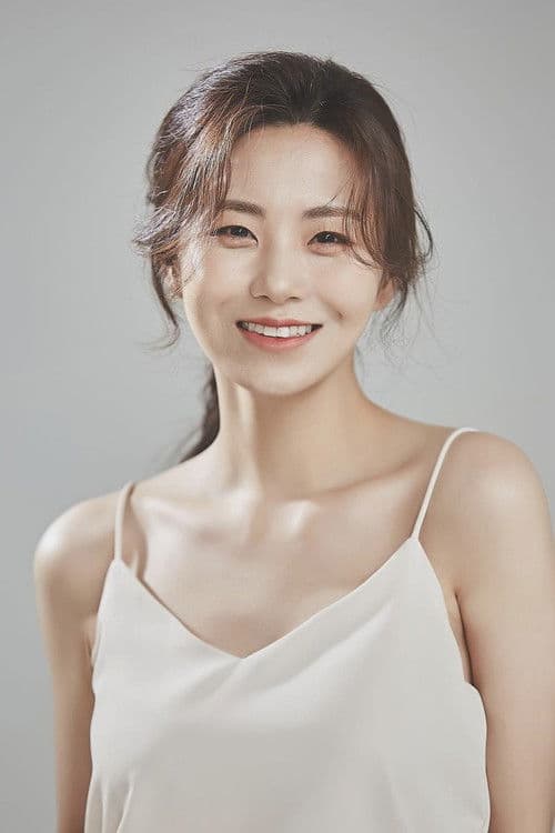 Hwang Jung-yoon profile photo