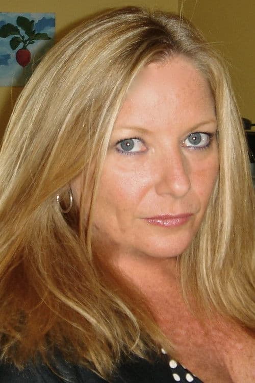 Rosie Bernhard profile photo