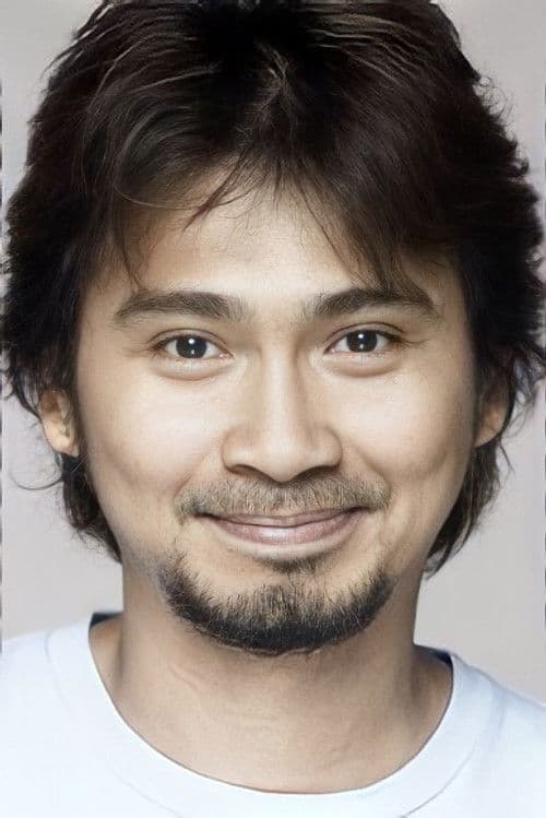 Khomkrit Treewimol profile photo